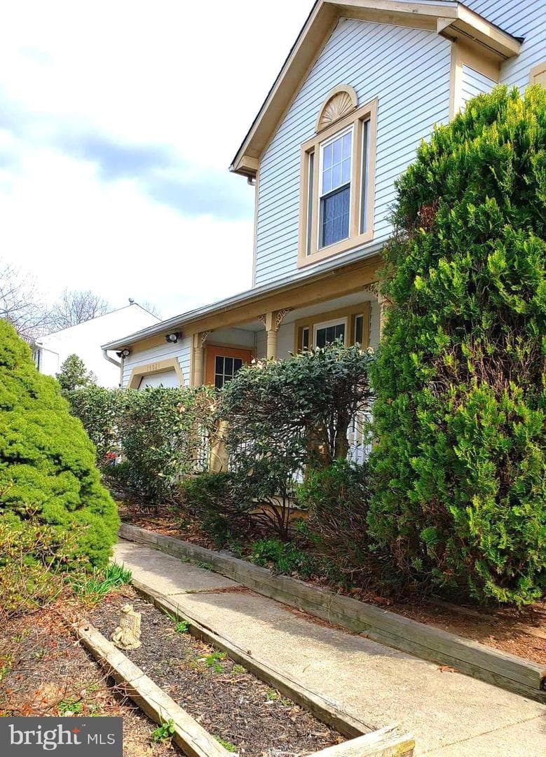 15021 Mcknew Road photo 3