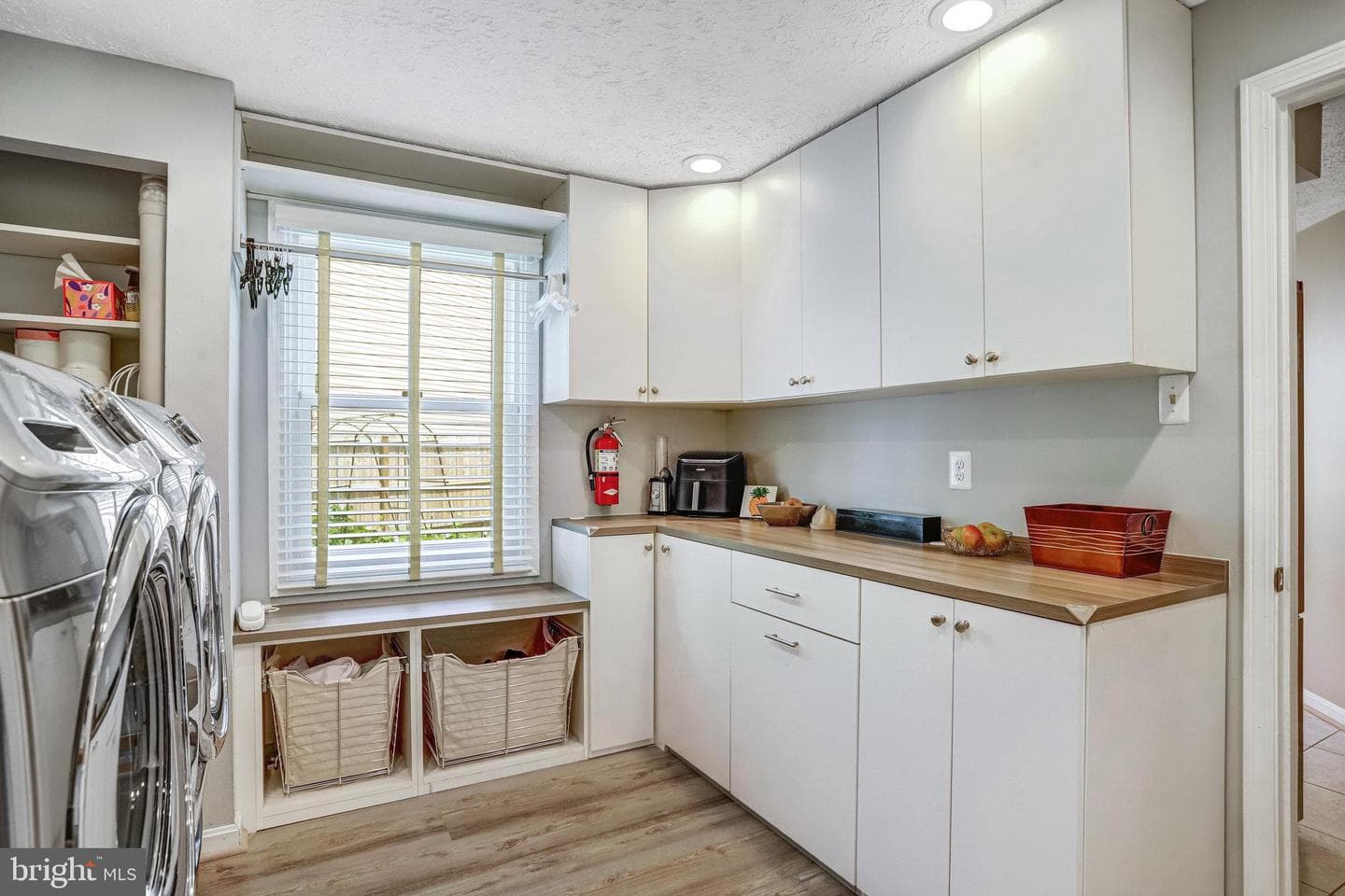 20304 Watkins Meadow Drive photo 22