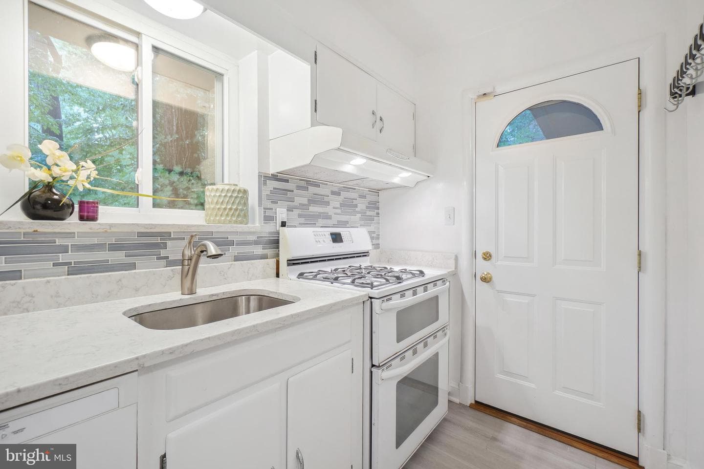 8101 Sligo Creek Parkway photo 12