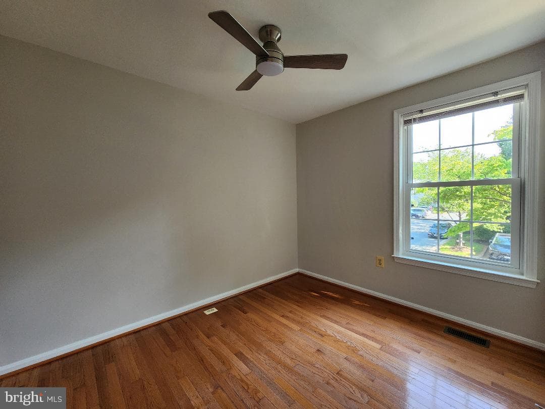 10539 Polk Square Court photo 14