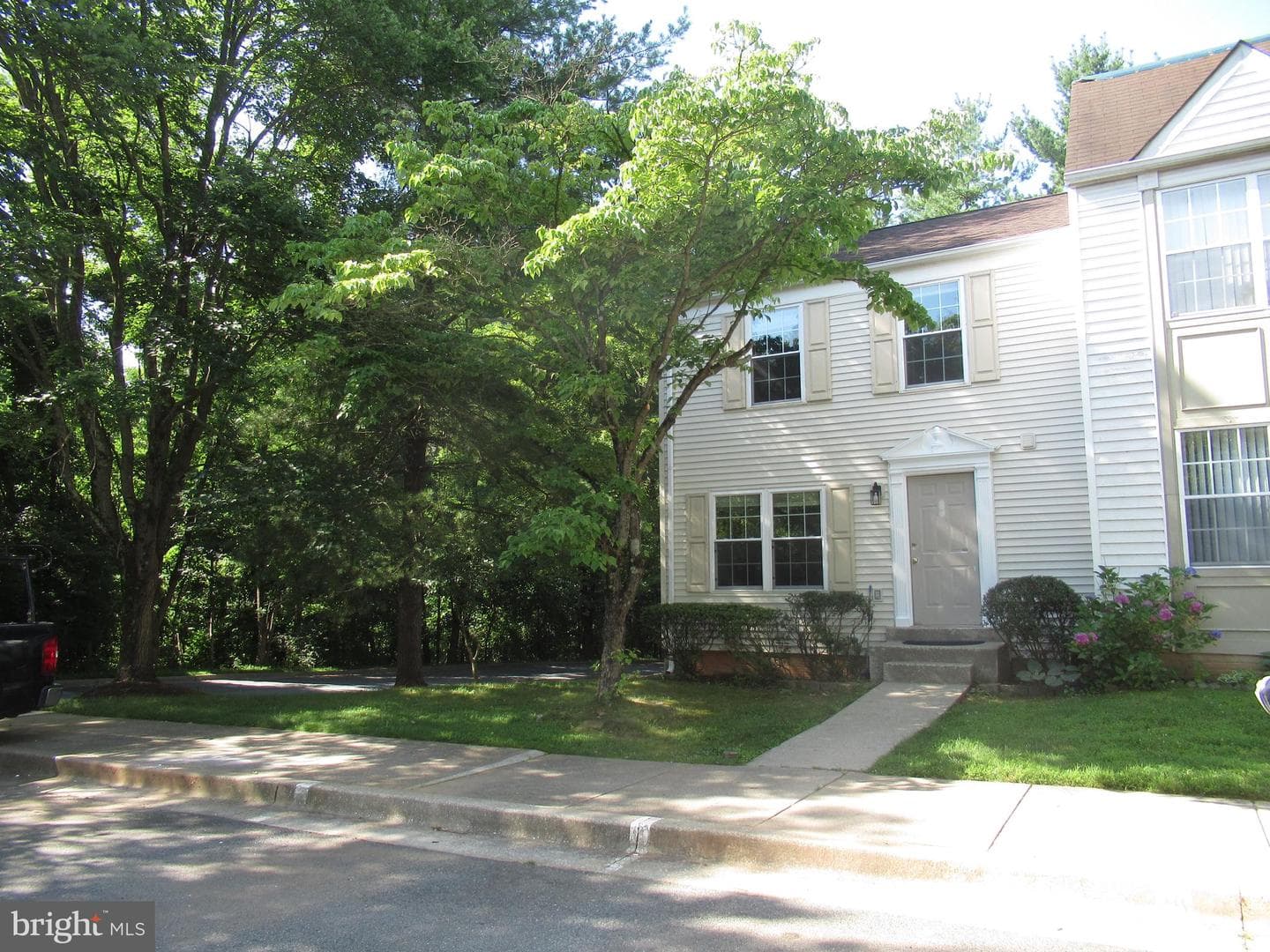 10539 Polk Square Court photo 28