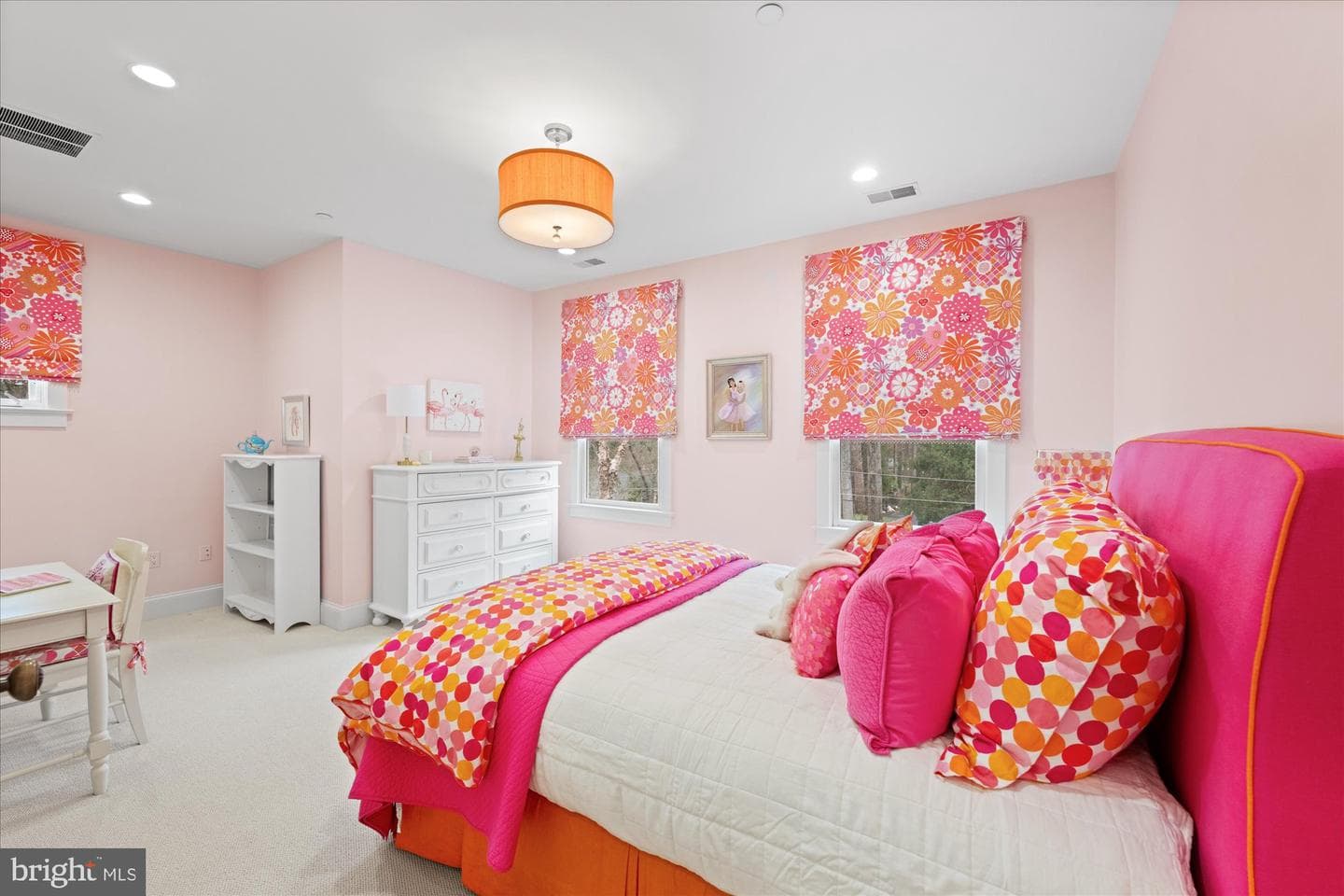9414 Thrush Lane photo 32