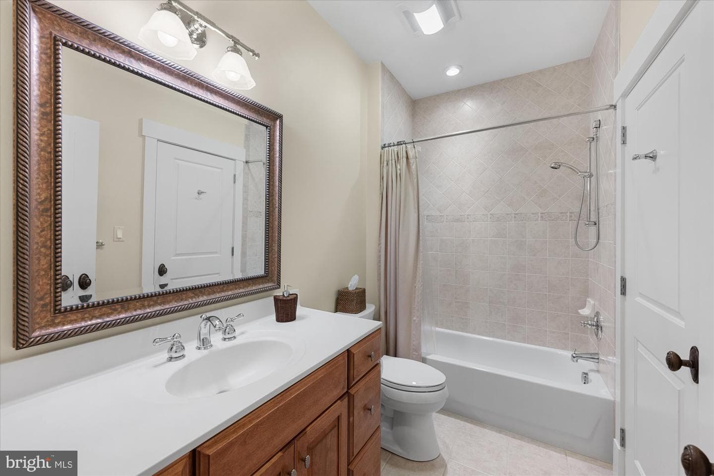 9414 Thrush Lane photo 44