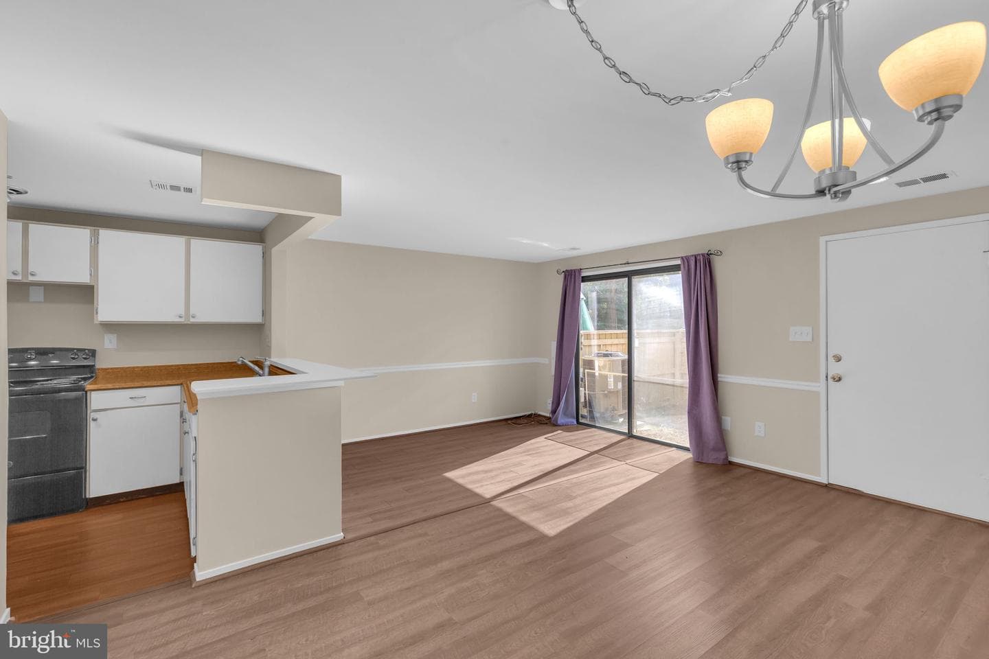 9441 Chadburn Place photo 3