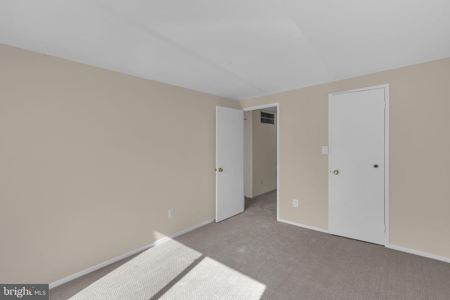 9441 Chadburn Place photo 9