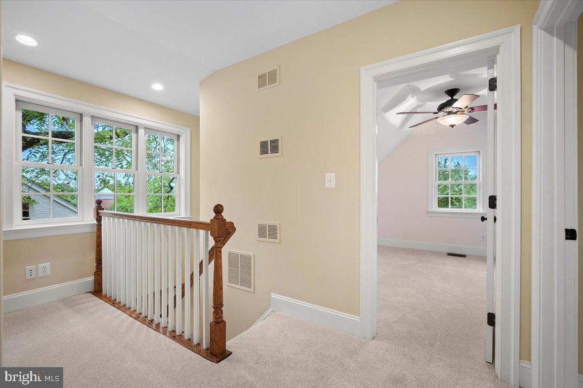 4615 Hunt Avenue photo 38
