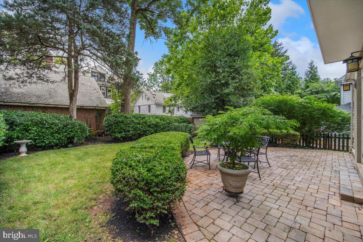 4615 Hunt Avenue photo 49