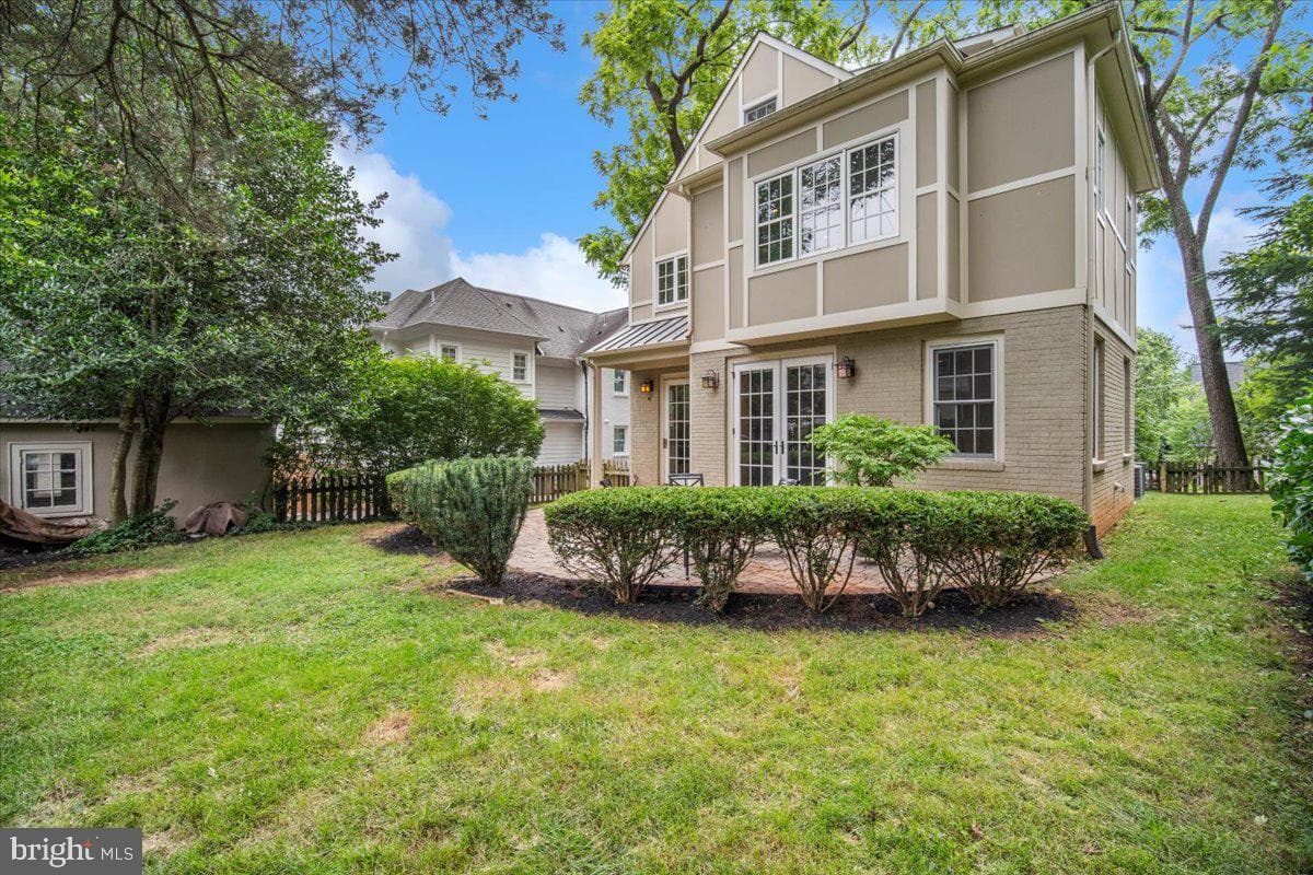 4615 Hunt Avenue photo 52