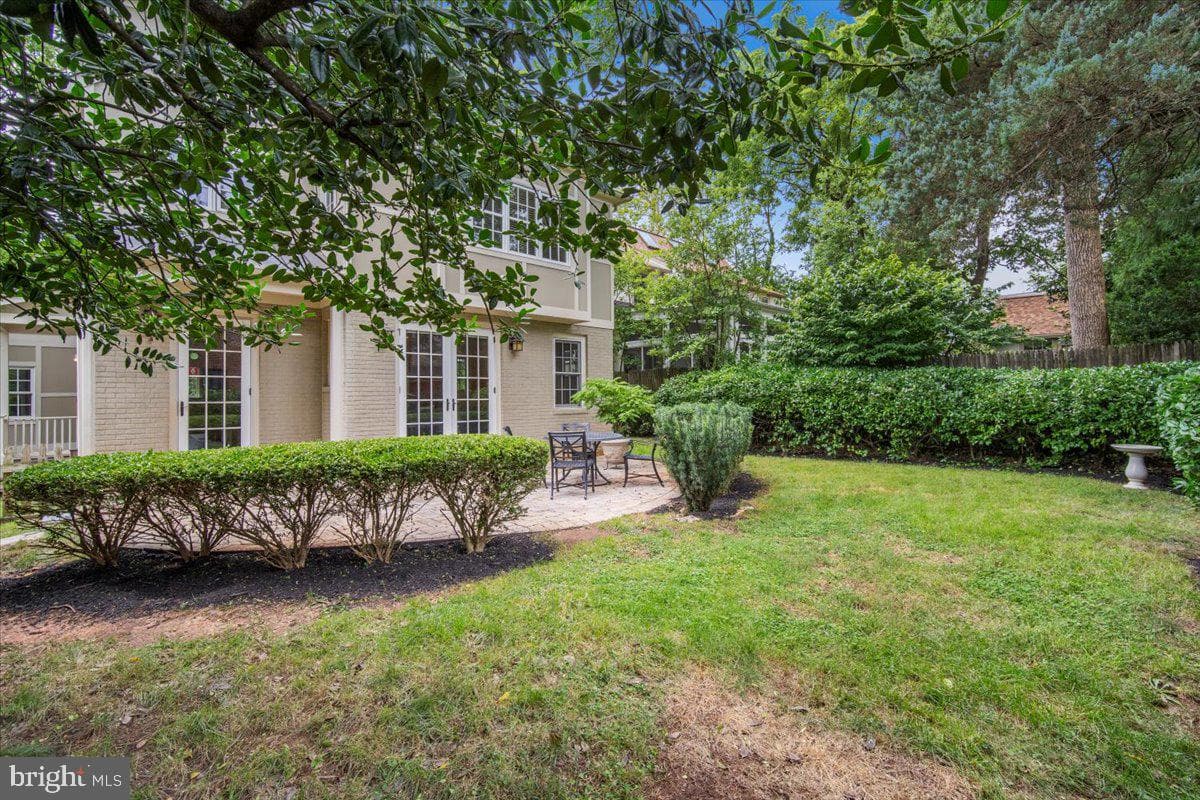 4615 Hunt Avenue photo 53