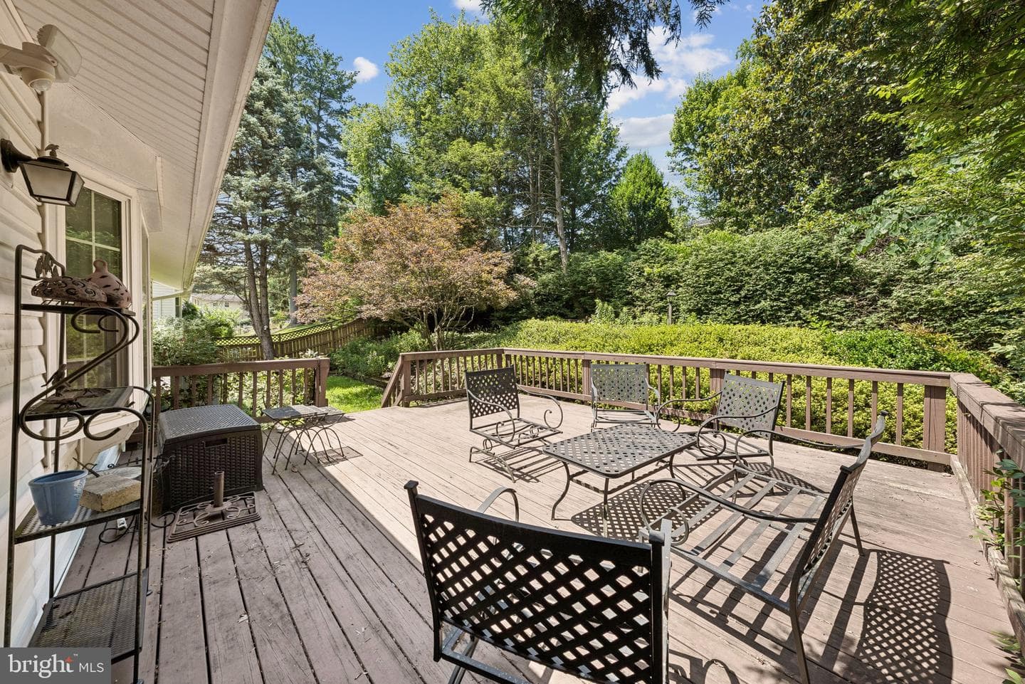 889 Diamond Drive photo 3