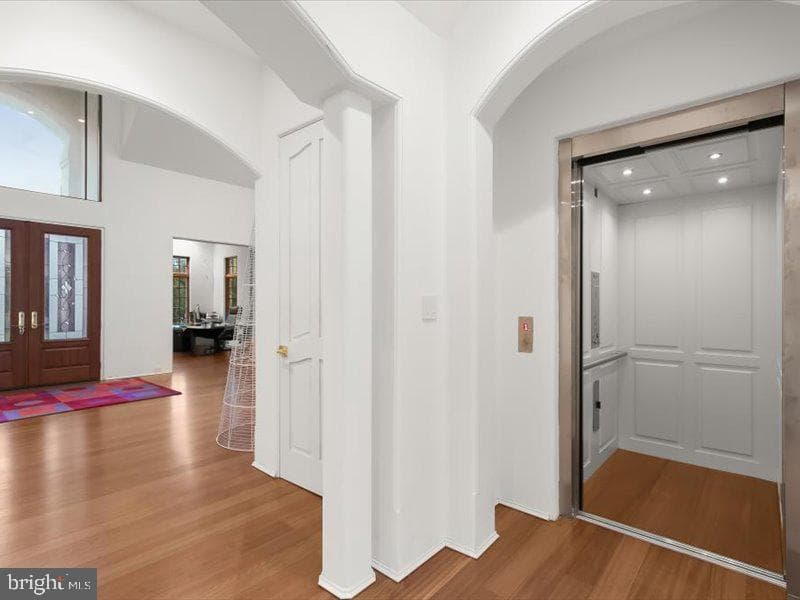 10130 Counselman Road photo 38