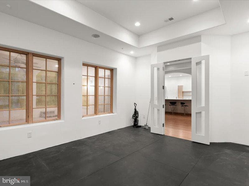 10130 Counselman Road photo 45