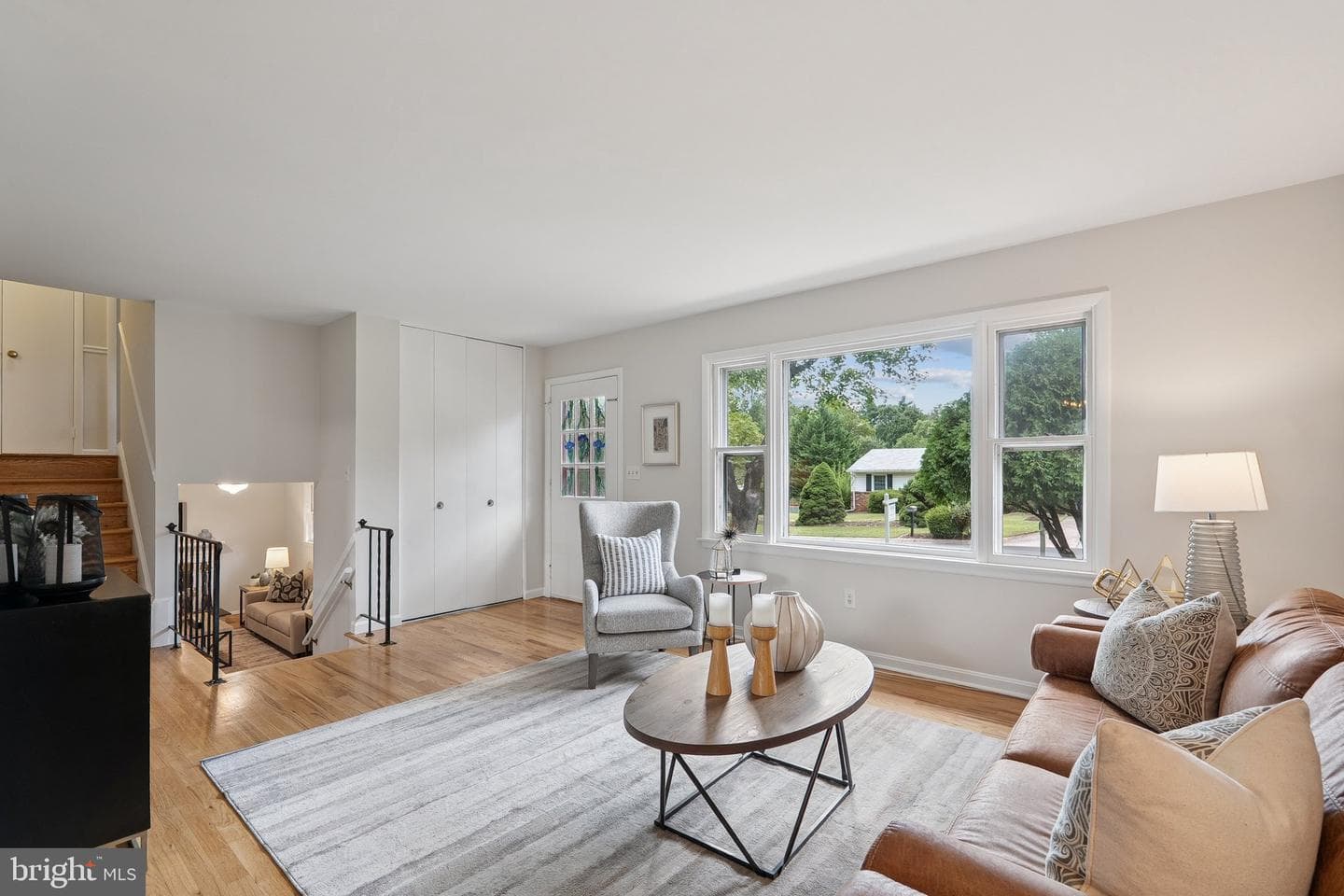 16829 Westbourne Terrace photo 7