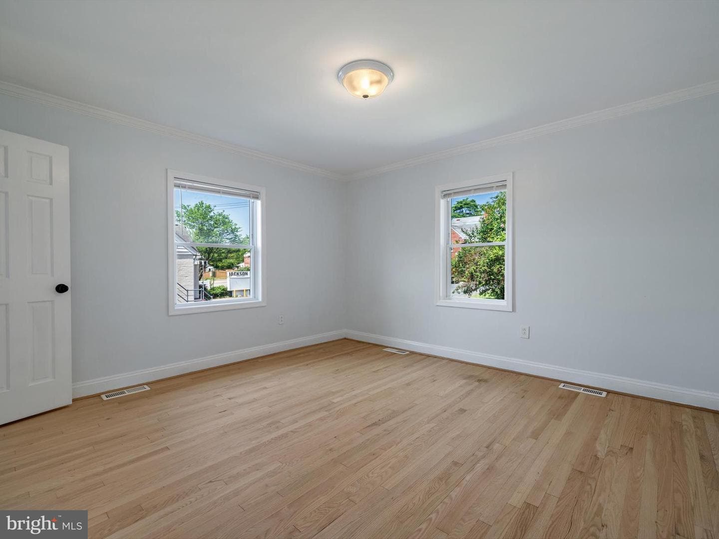 10109 Lorain Avenue photo 17