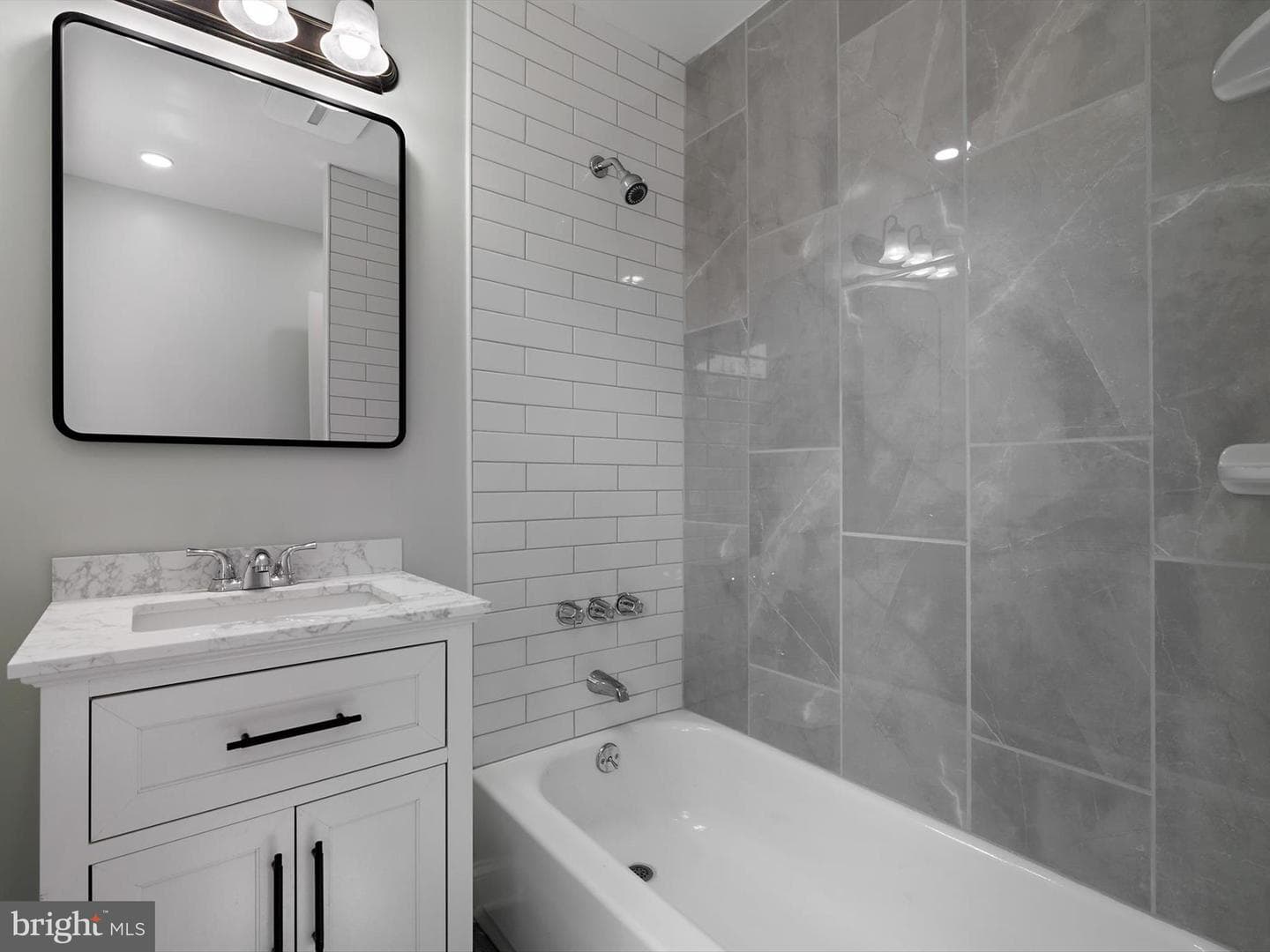 10109 Lorain Avenue photo 19