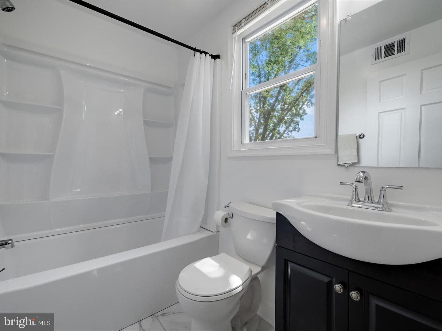 10109 Lorain Avenue photo 21