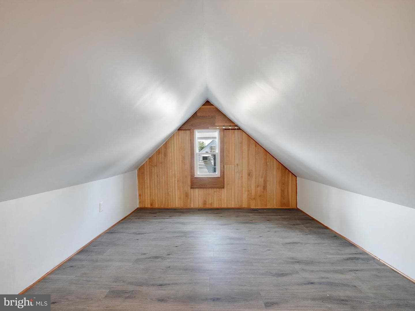 10109 Lorain Avenue photo 26
