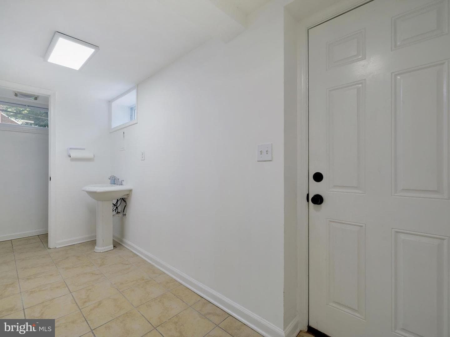 10109 Lorain Avenue photo 29
