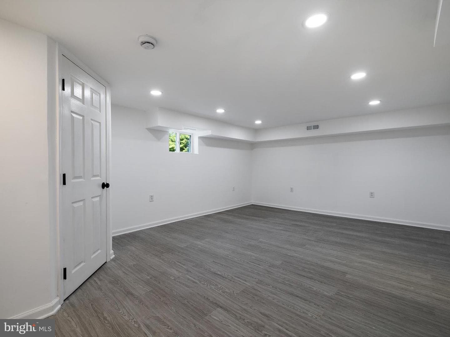 10109 Lorain Avenue photo 31