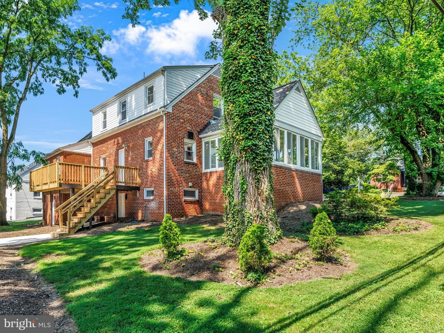 10109 Lorain Avenue photo 39