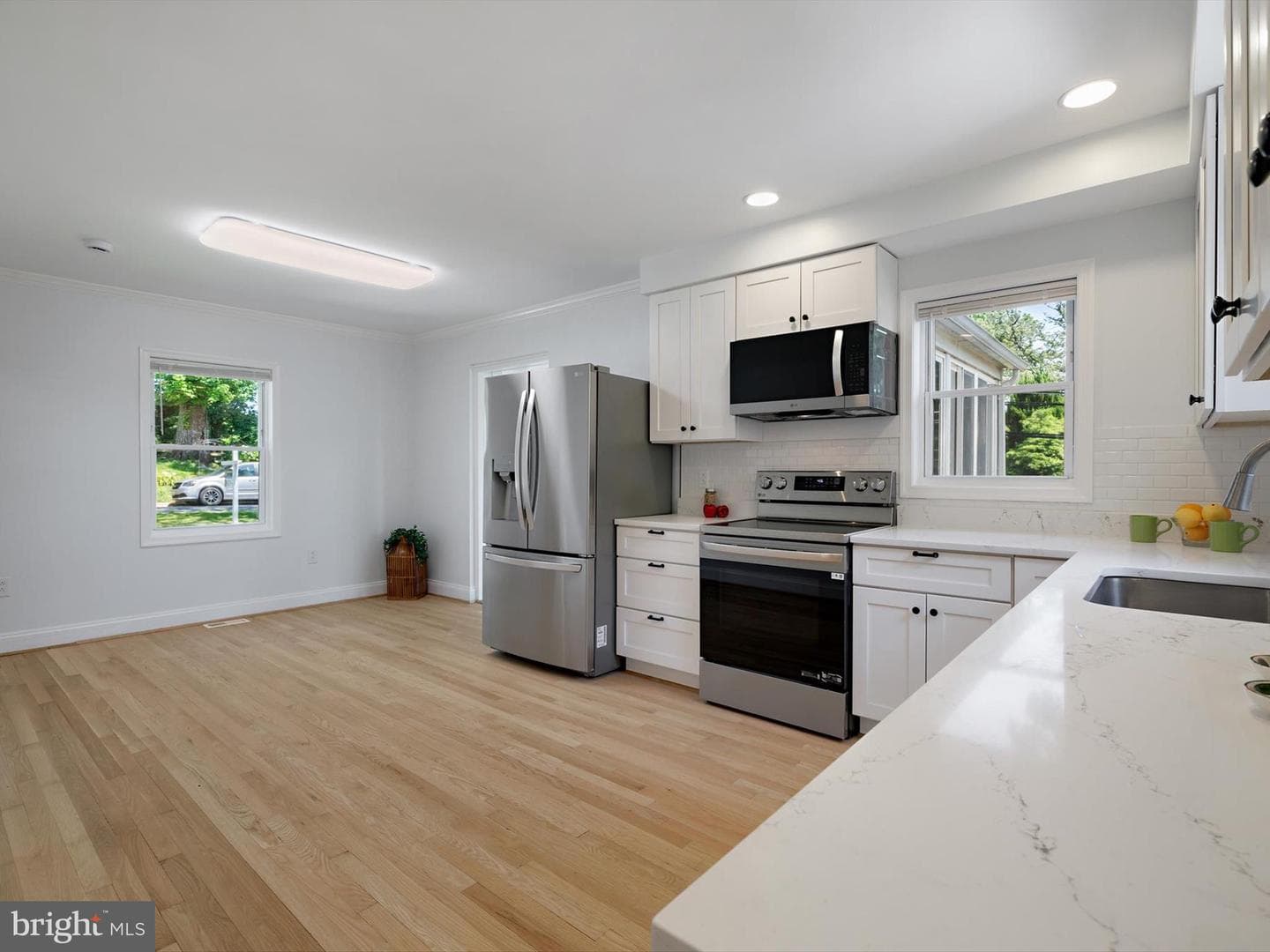 10109 Lorain Avenue photo 7