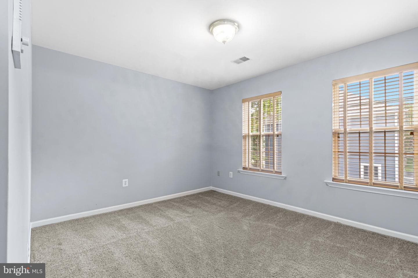 13937 Alderton Road photo 31