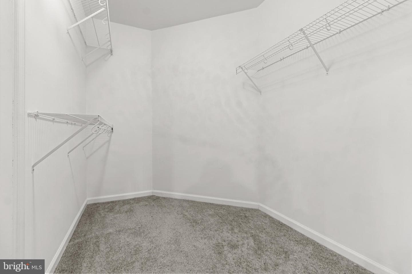 13937 Alderton Road photo 36