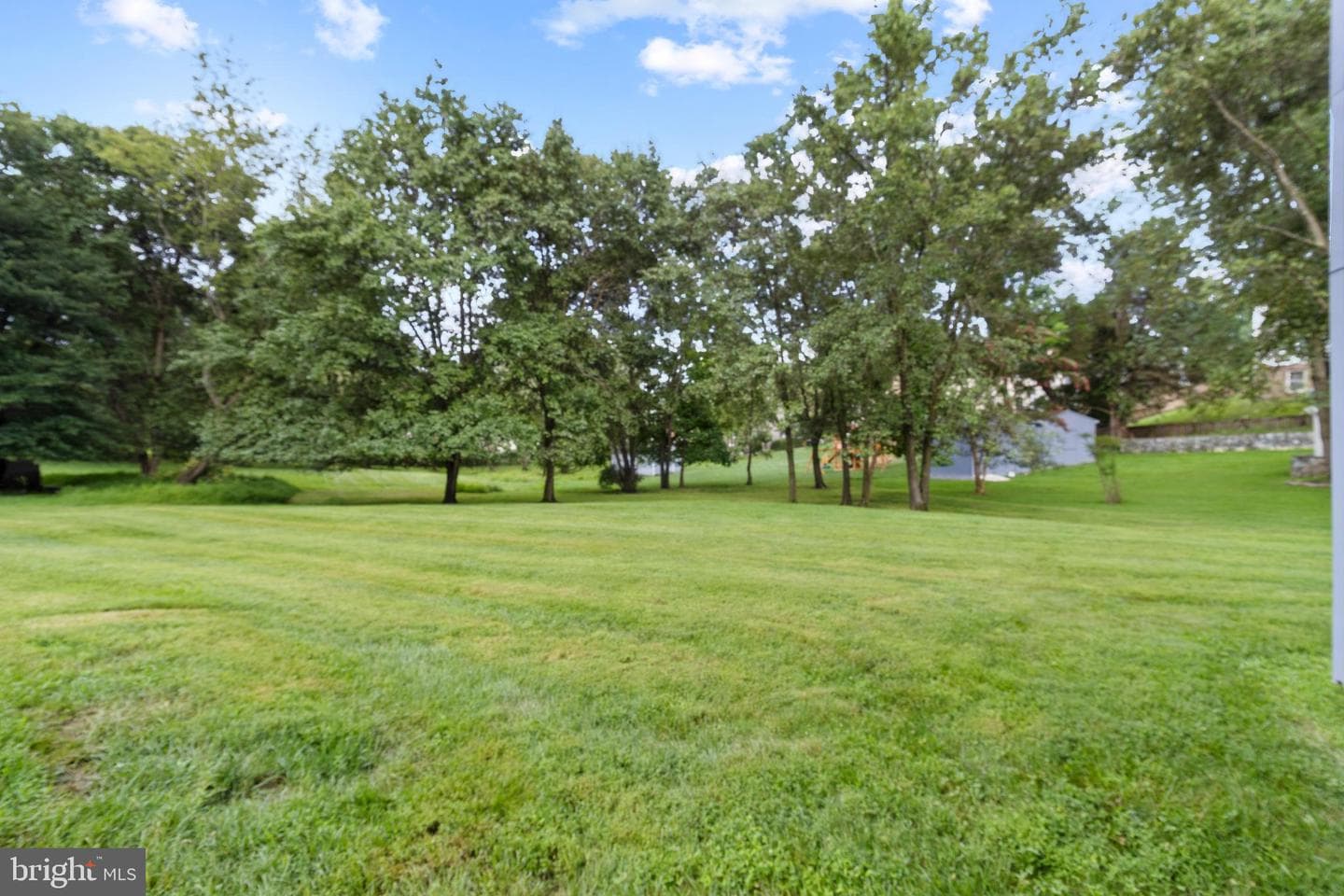 13937 Alderton Road photo 65