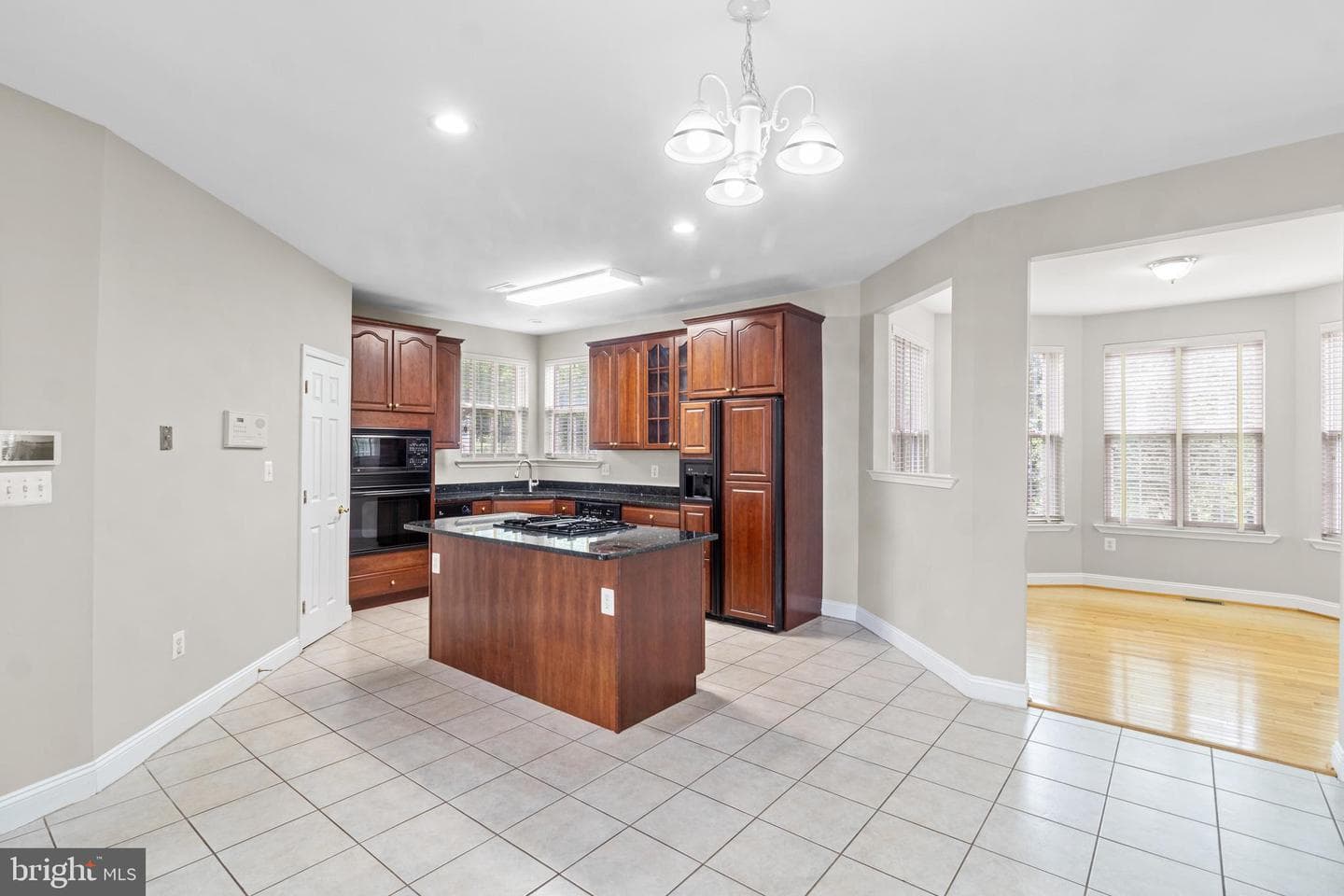 13937 Alderton Road photo 8