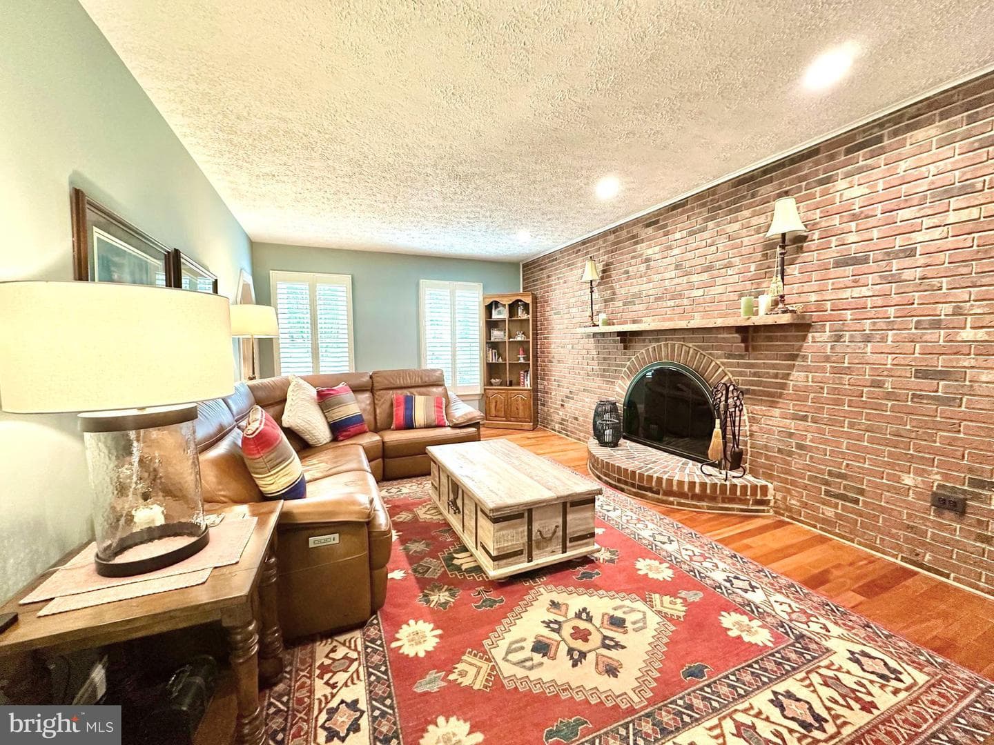 616 Silverstone Court photo 27