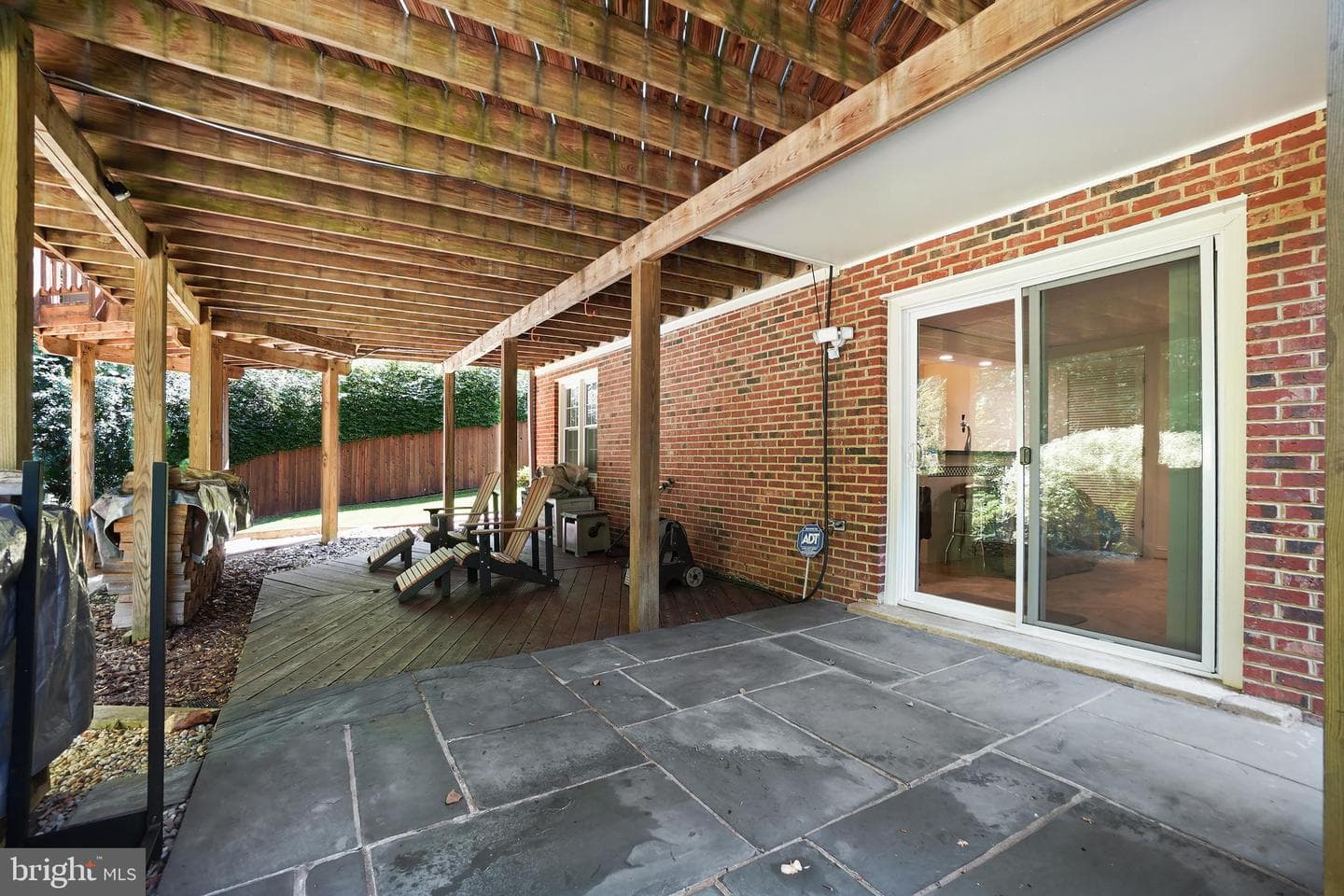 616 Silverstone Court photo 54