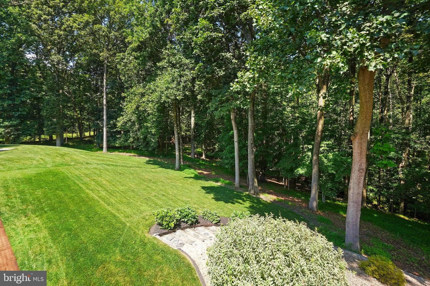 616 Silverstone Court photo 56