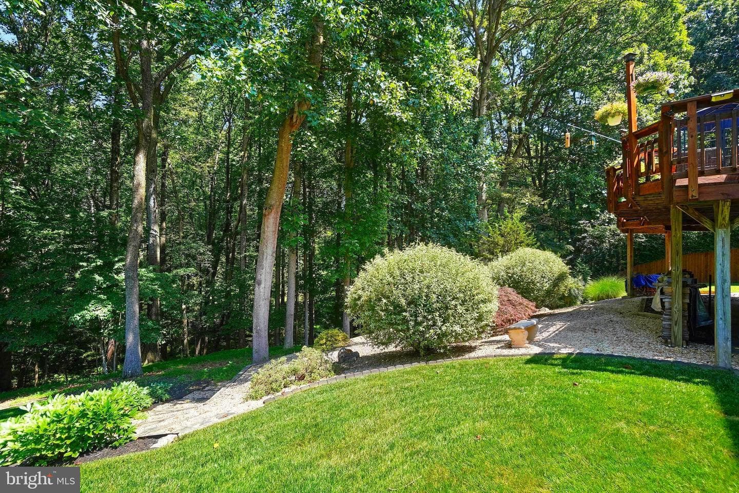 616 Silverstone Court photo 57