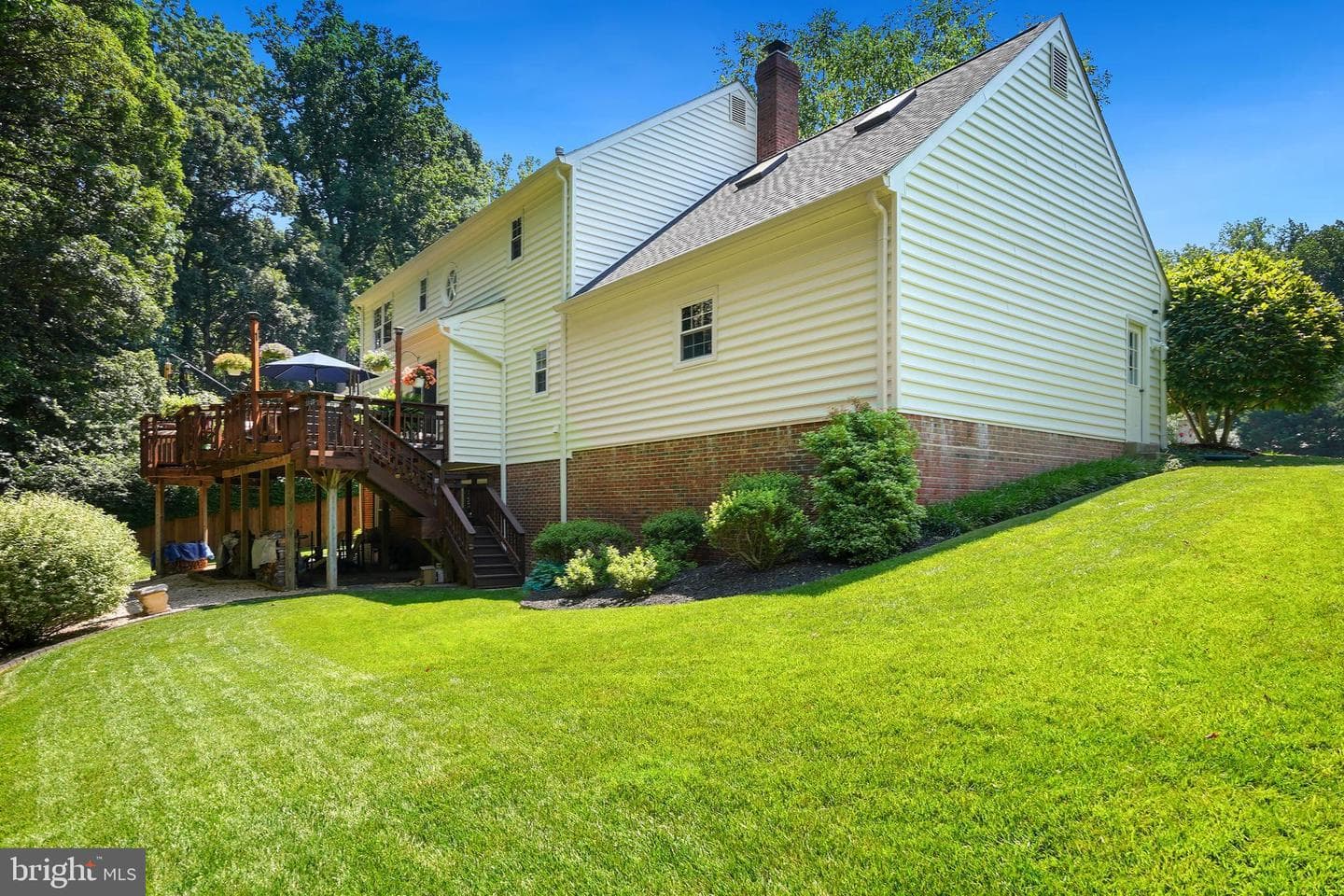 616 Silverstone Court photo 60