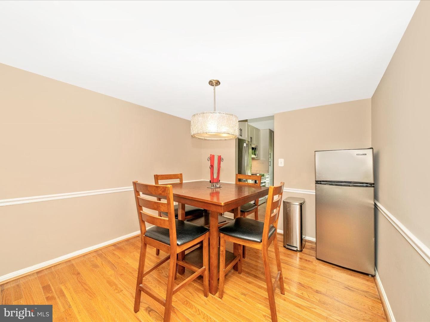 10060 Maple Leaf Drive photo 13