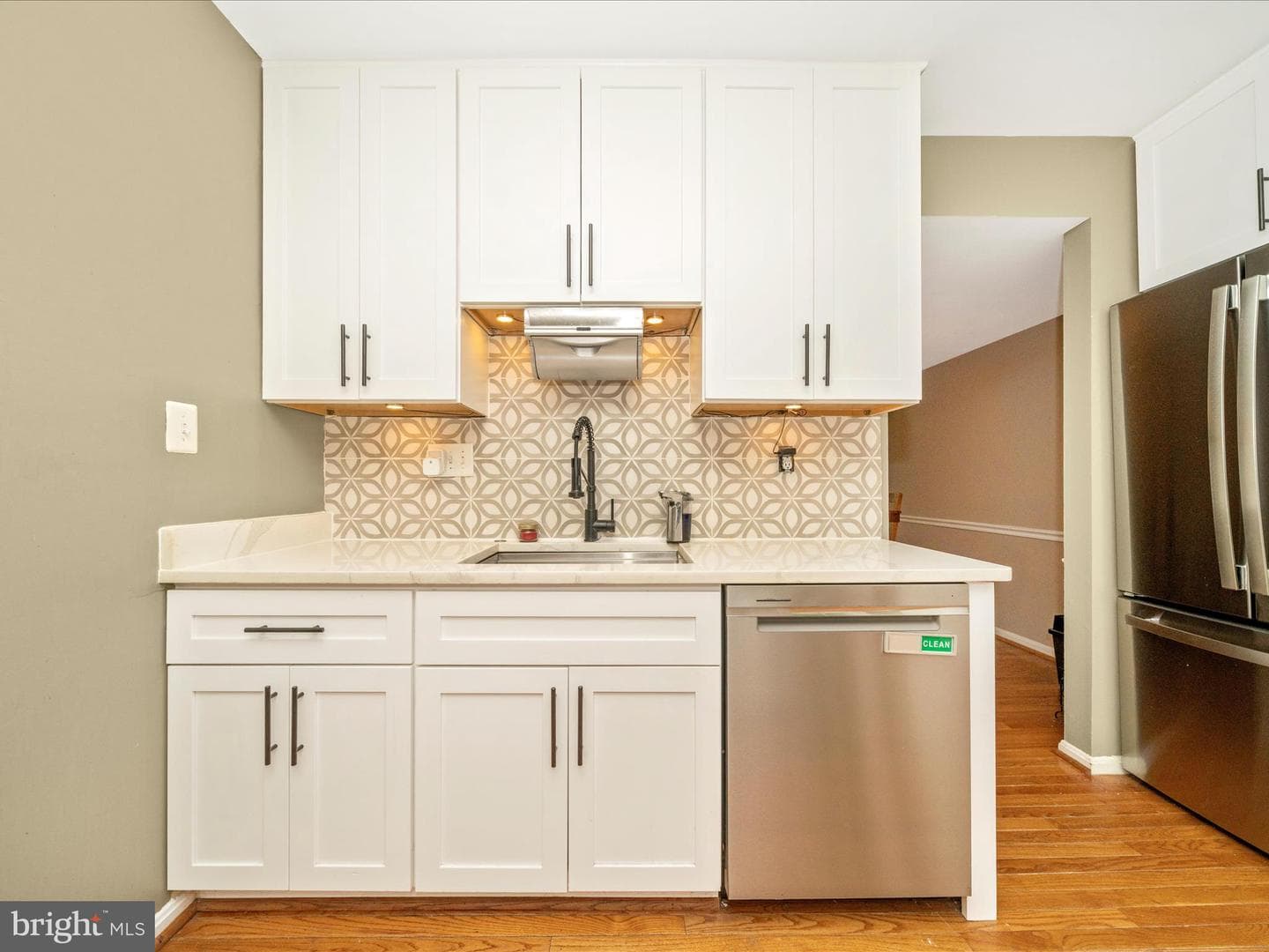10060 Maple Leaf Drive photo 17