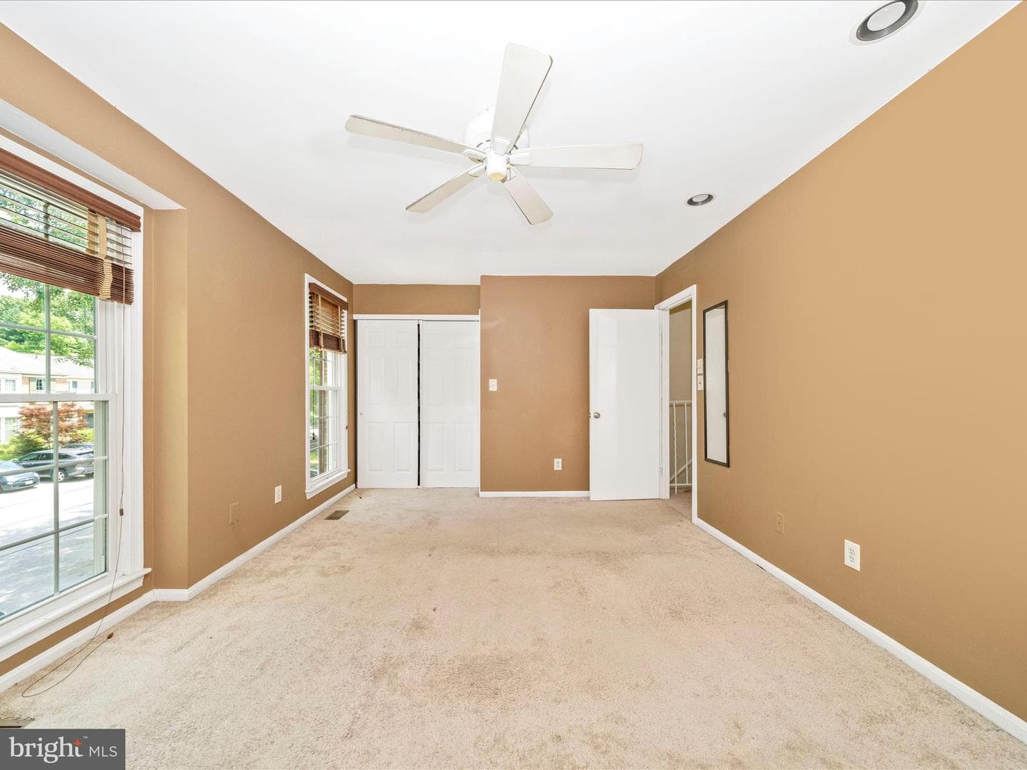 10060 Maple Leaf Drive photo 22