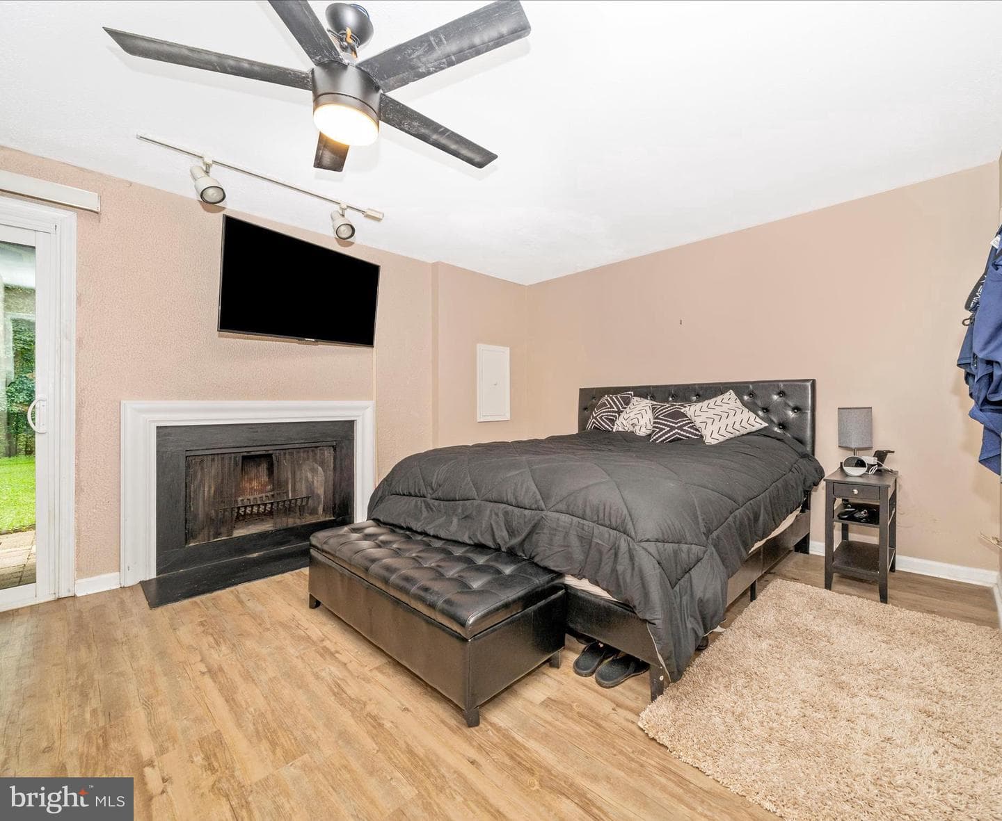 10060 Maple Leaf Drive photo 32