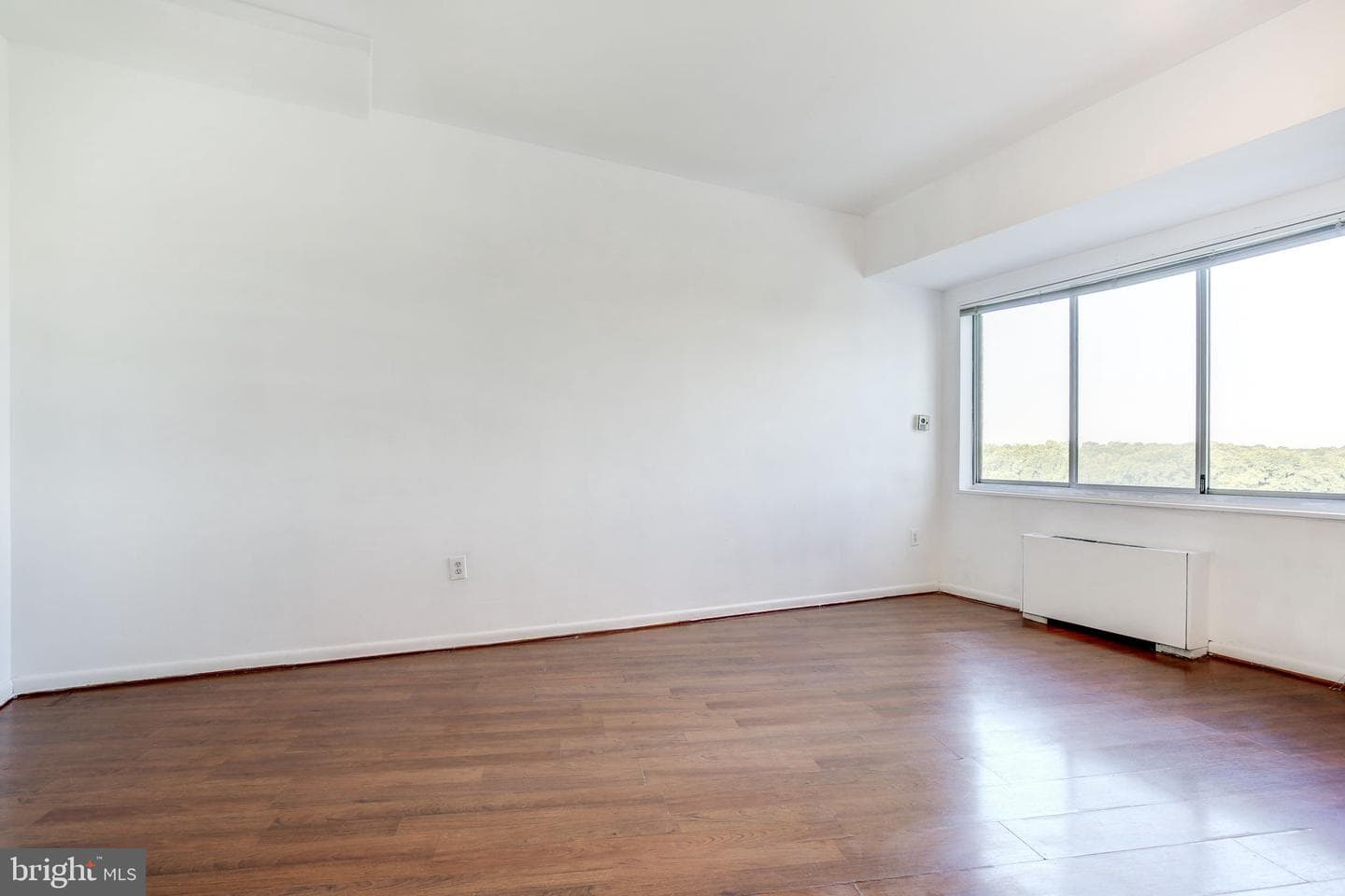 10401 Grosvenor Place #1528 photo 10
