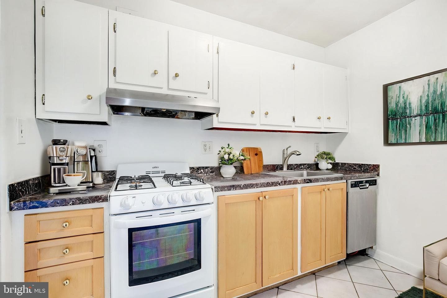 10401 Grosvenor Place #1528 photo 14
