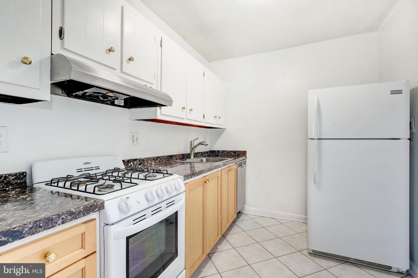 10401 Grosvenor Place #1528 photo 15