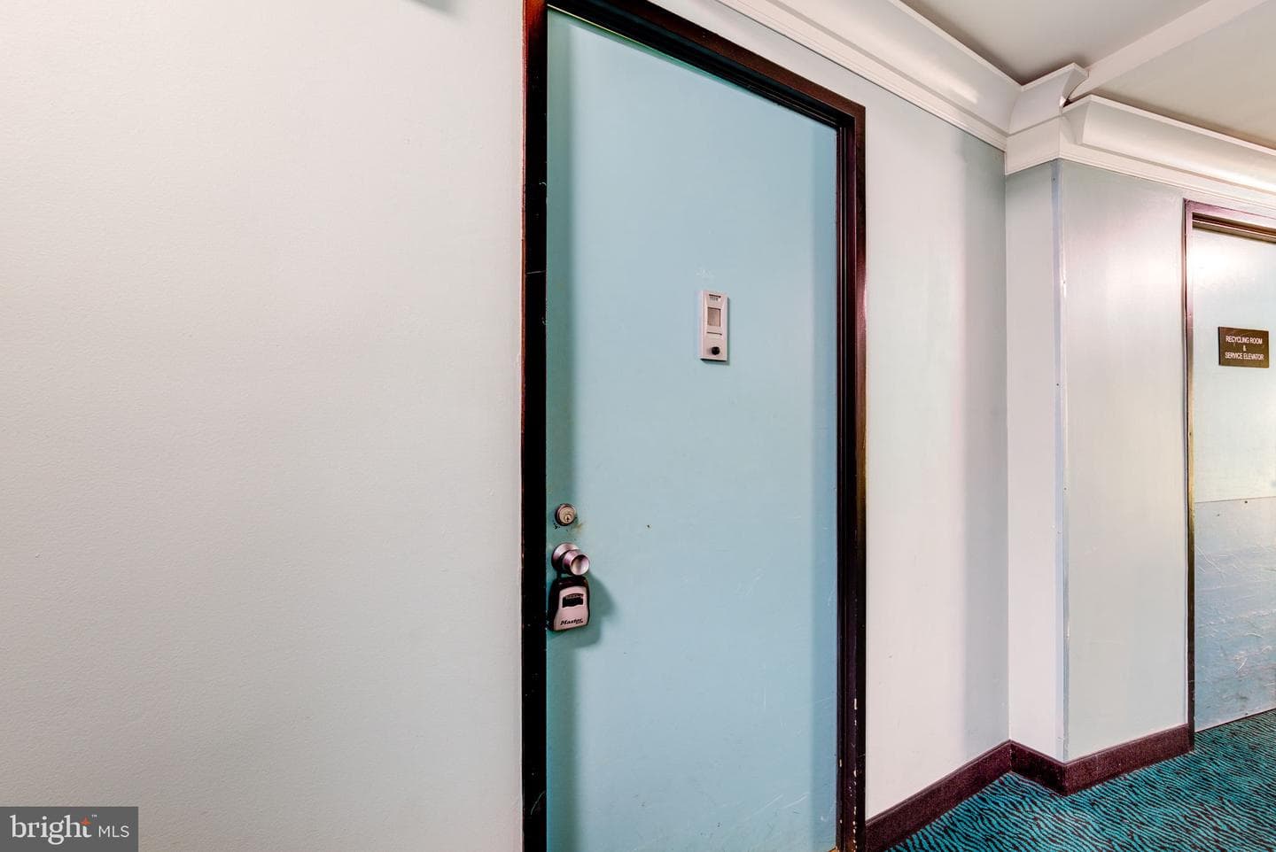 10401 Grosvenor Place #1528 photo 5