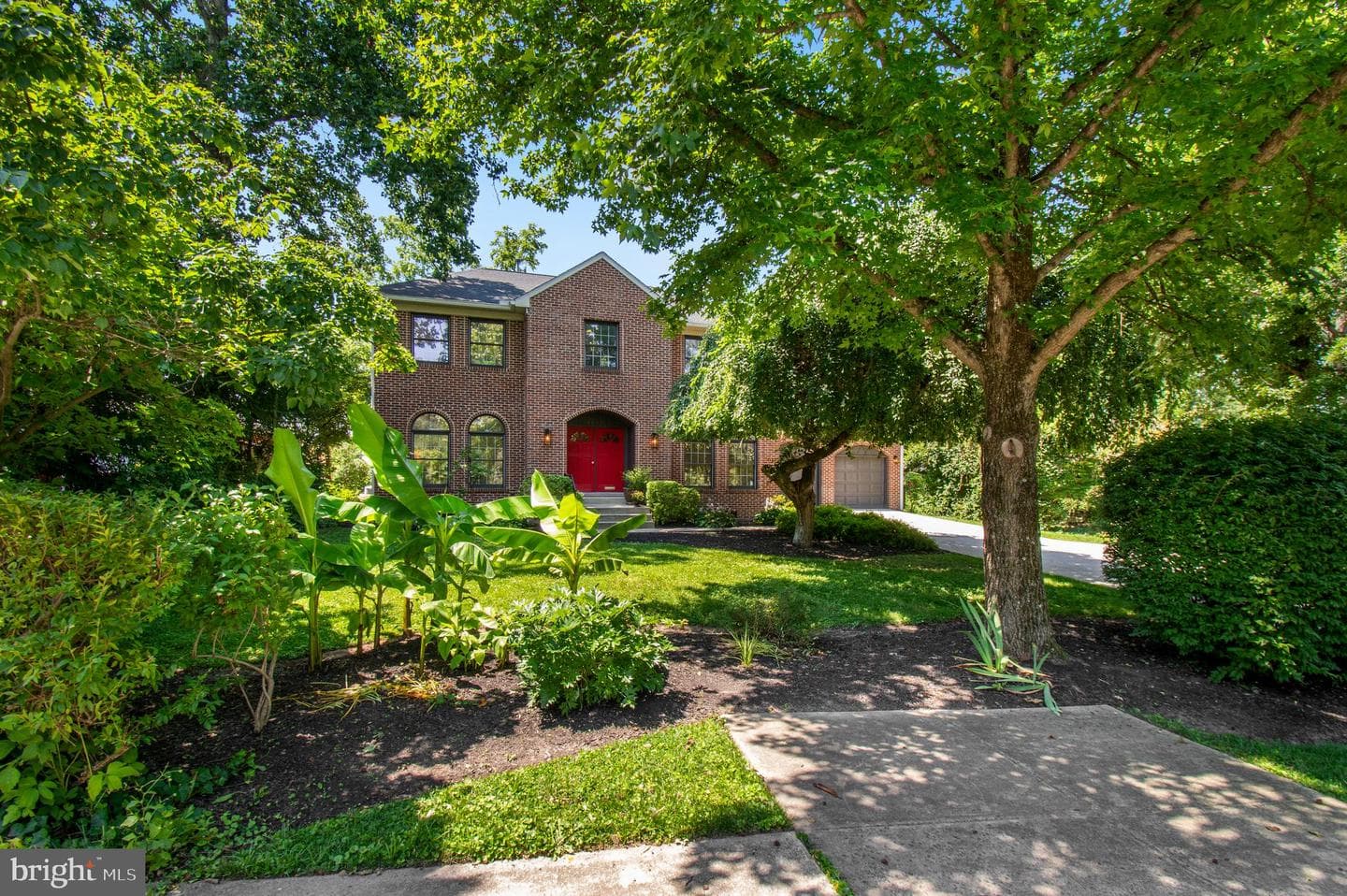 6212 Massachusetts Avenue photo 2
