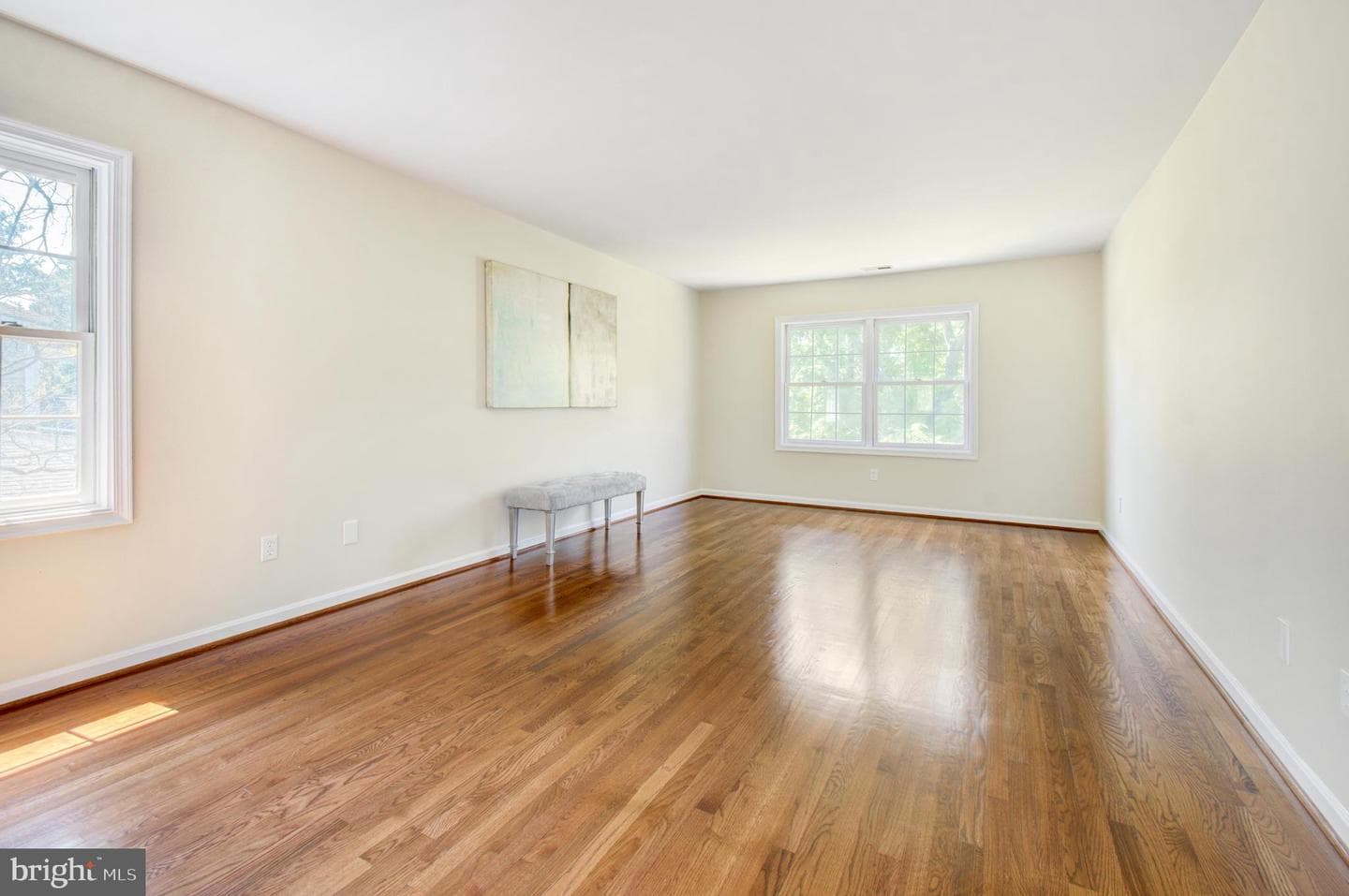 6212 Massachusetts Avenue photo 32