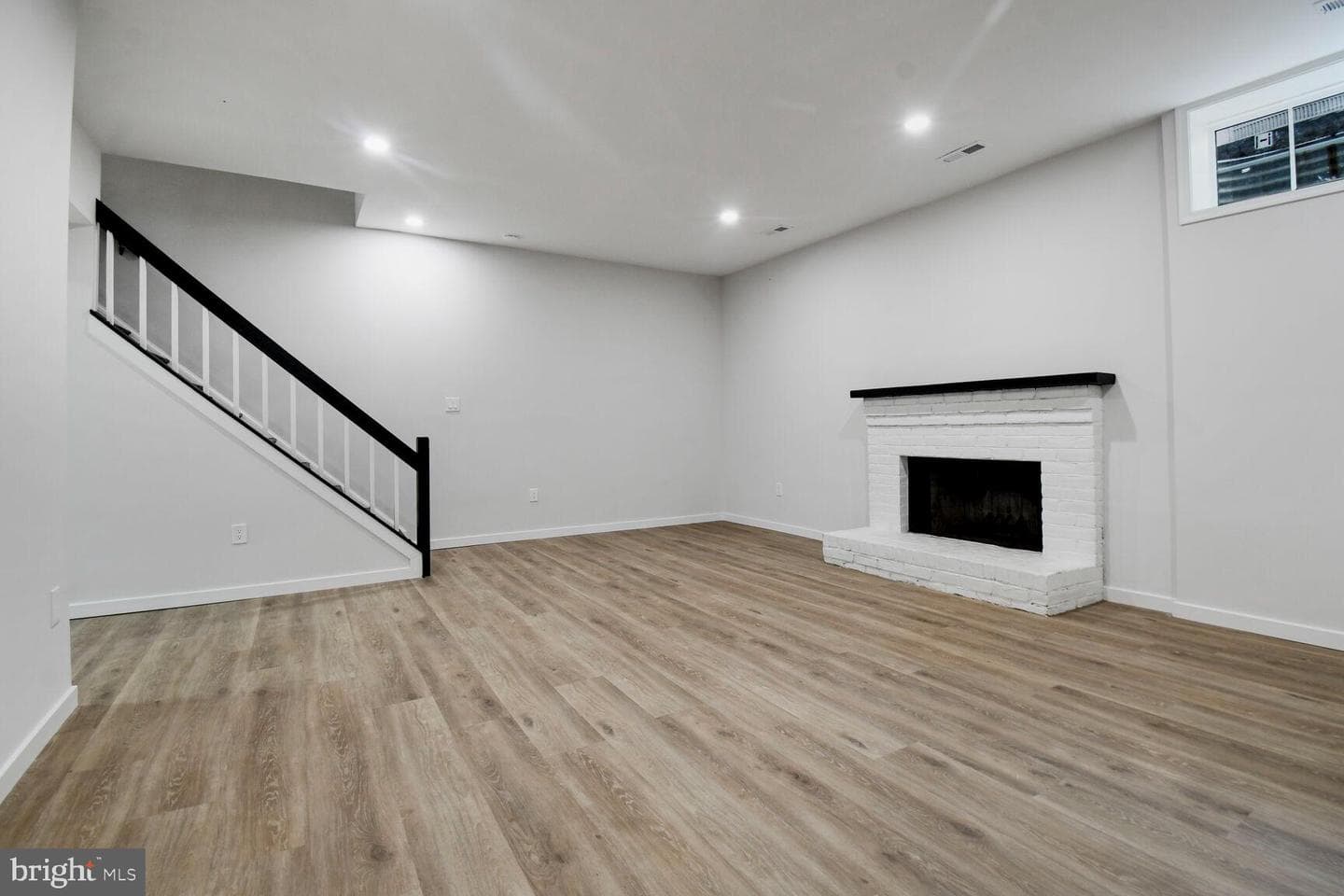 4984 Cloister Drive photo 23
