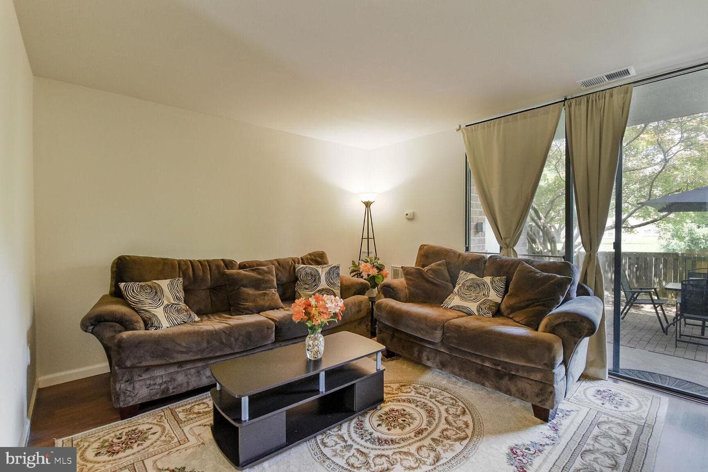784 Quince Orchard Boulevard #t1 photo 2