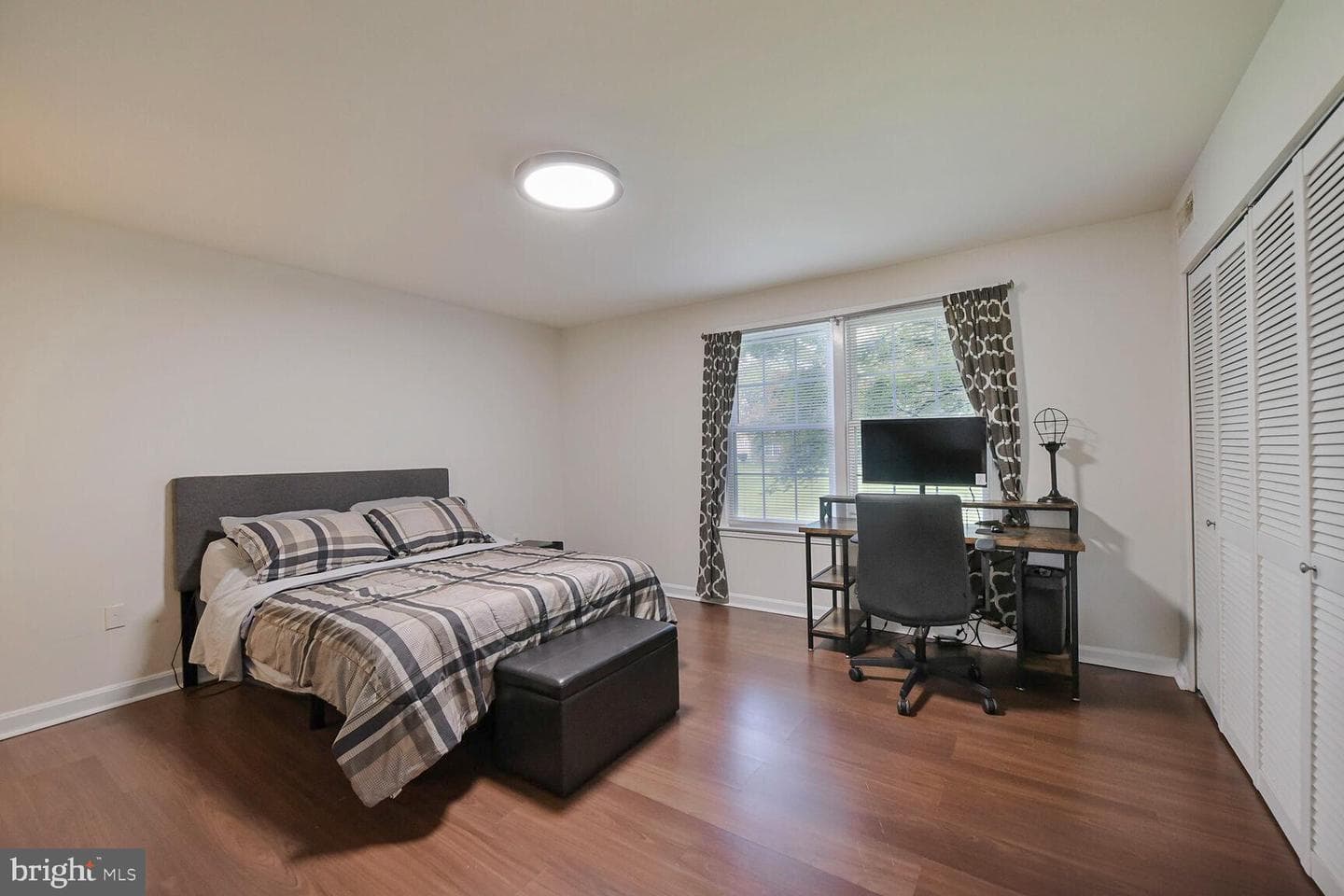 784 Quince Orchard Boulevard #t1 photo 8
