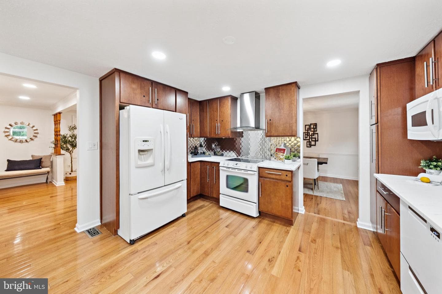1305 Cavendish Drive photo 12