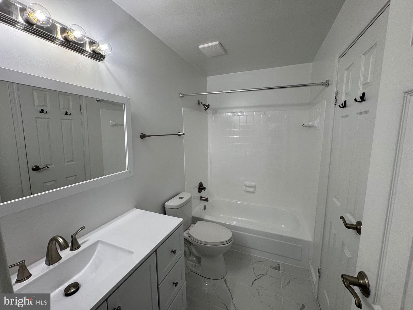 18518 Boysenberry Drive #226 photo 19