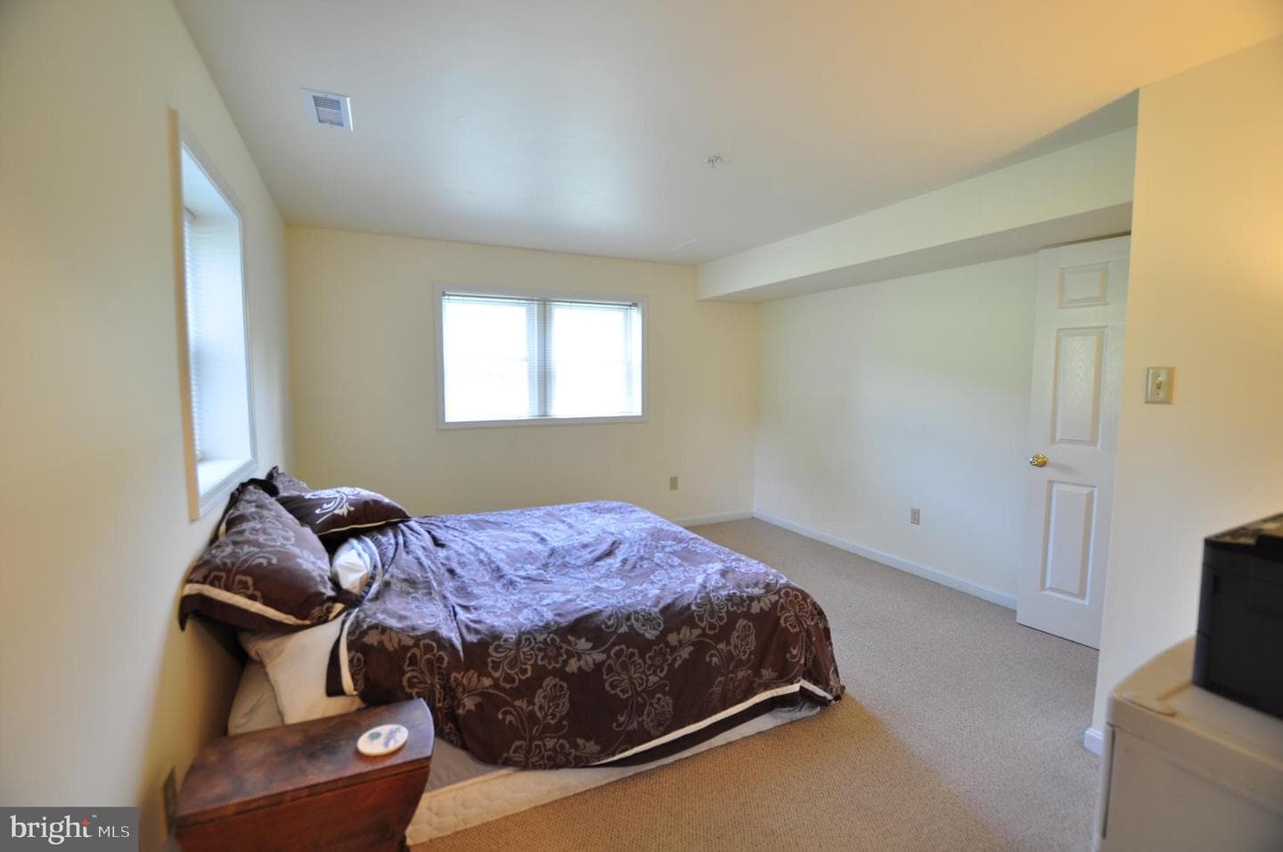 23309 Woodfield Road photo 57